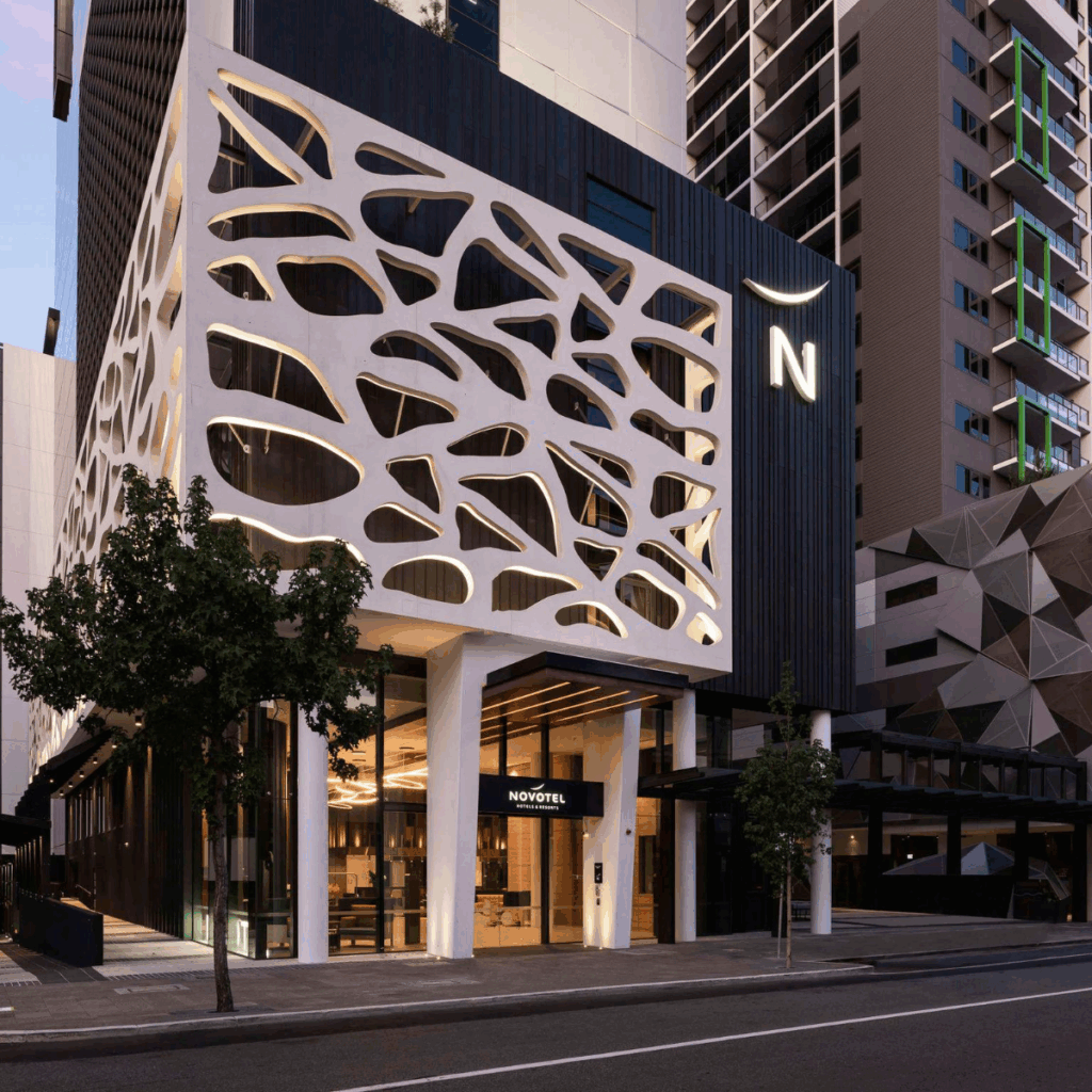 Novotel Perth Murray Street – Stylish Comfort in the Heart of the City